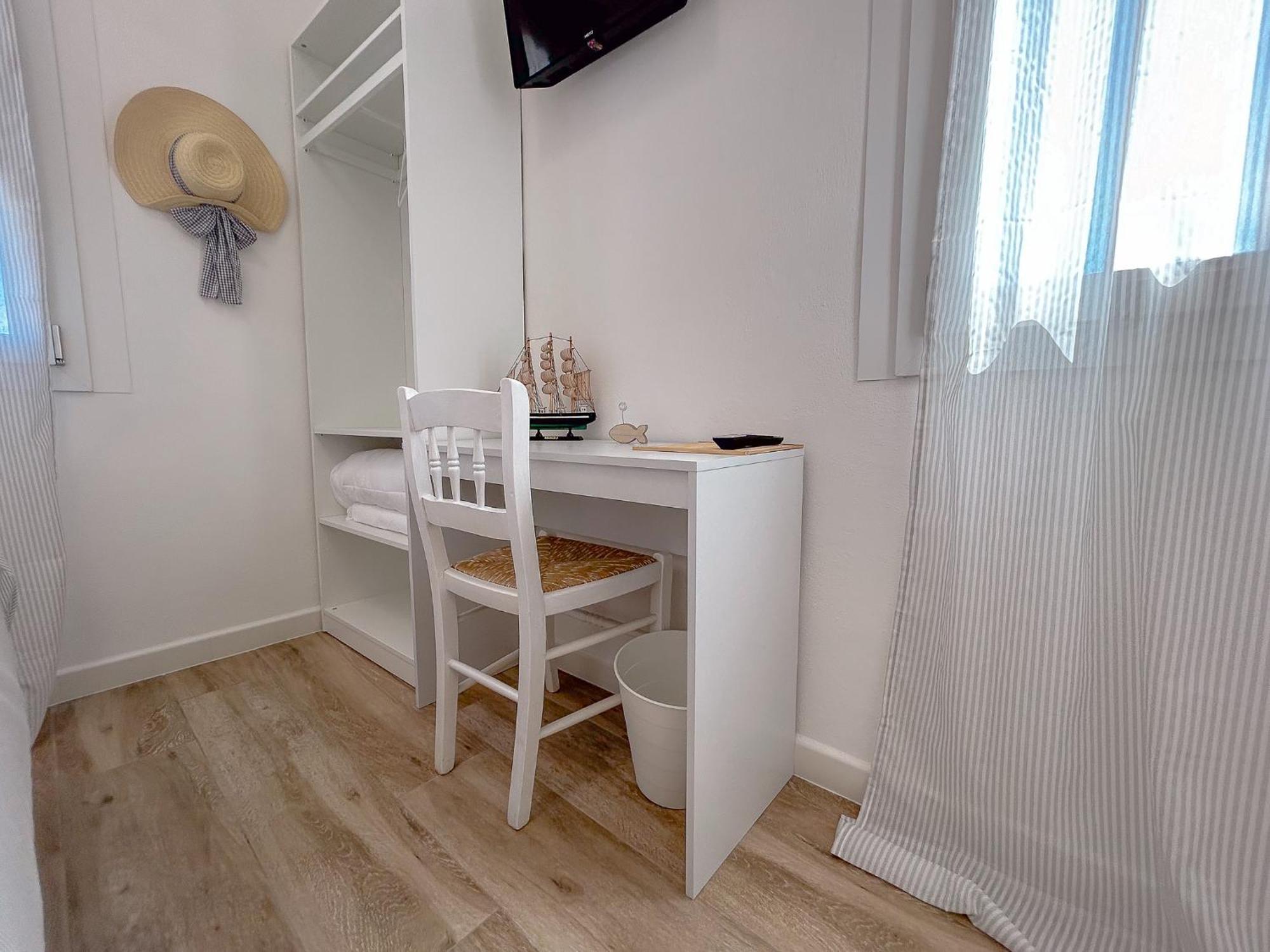 La Marina - Rooms In 스틴티노 외부 사진